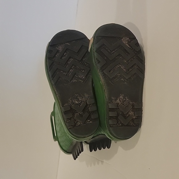 Target Dinosaur Boys Green Boots size 5 - Picture 4 of 6